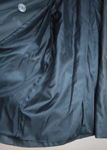 Kemer Detaylı Koyu Yeşil Deri yağmurluk - Görsel 5