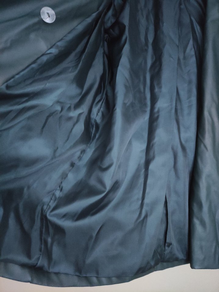 Kemer Detaylı Koyu Yeşil Deri yağmurluk - Görsel 5