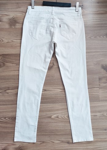 40 Beden beyaz Renk Levi's Beyaz Denim Pantolon
