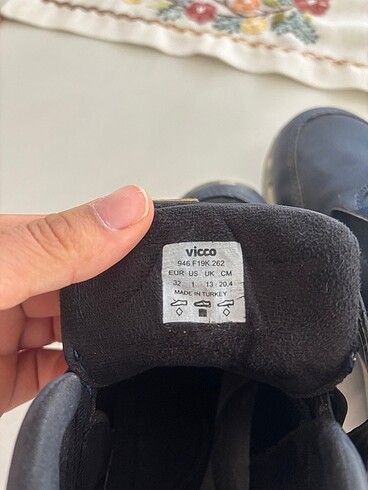 32 Beden lacivert Renk VİCCO MARKA BOT
