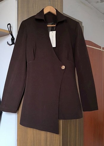 Zara Sikligin Simgesi Koyu Kahverengi Asimetrik Ceket