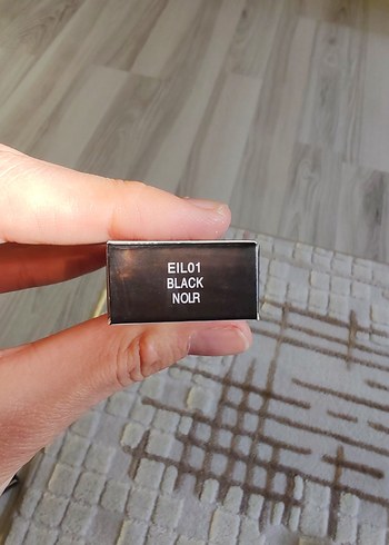 NYX Siyah İnce Uçlu Eyeliner - Görsel 4