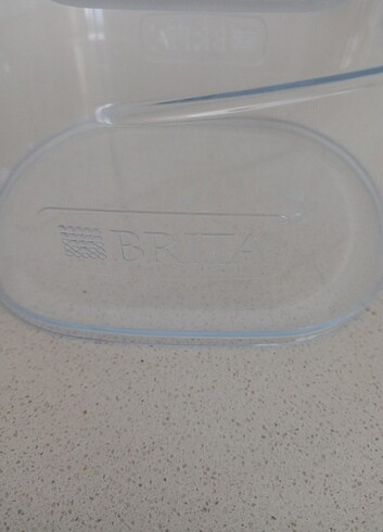 Beden beyaz Renk Brita surahi