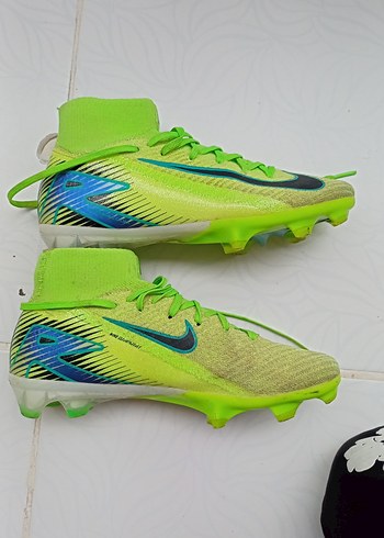 Nike Neon Yesil Futbol Ayakkabisi