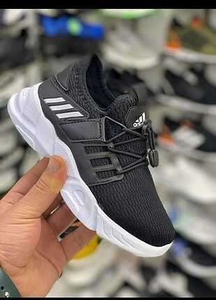 çocuk spor ayakkabı