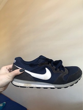 42 Beden orjinal nike spor ayakkabi