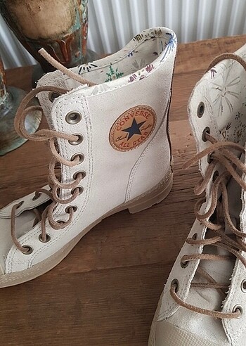 Converse