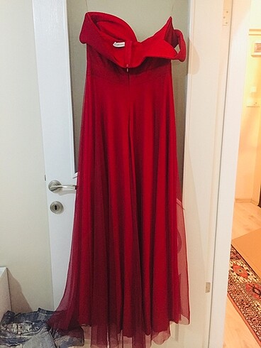 Abiye kırmızı elbise
