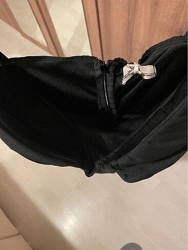 m Beden siyah Renk Zara model siyah elbise yırtmaçlı