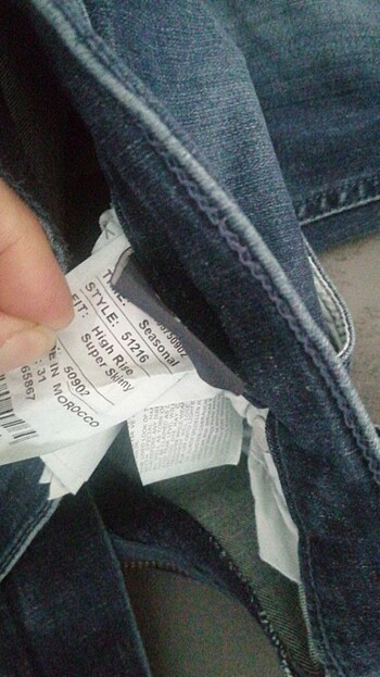 31 Beden mavi Renk Ltb bayan kot