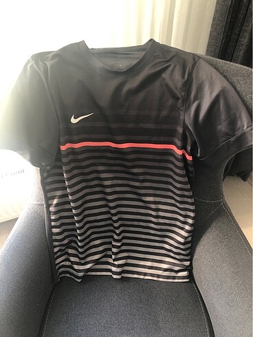 Nike tişört