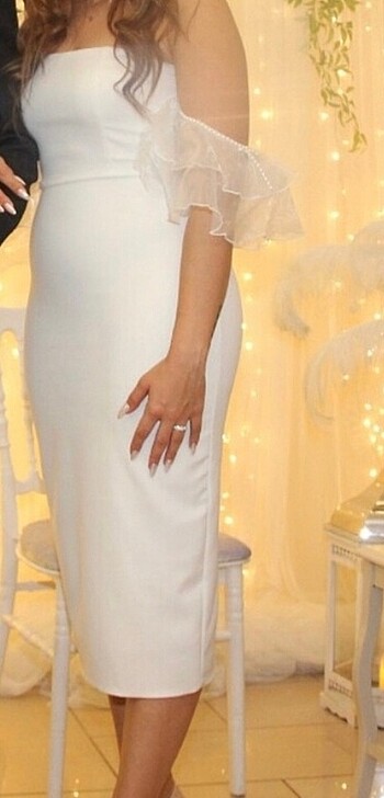m Beden beyaz Renk Trendyolmilla incili elbise