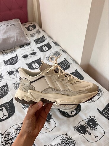 Adidas Ozweego