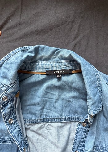 Düğmeli Mavi Denim Kadın Gömlek - Görsel 3