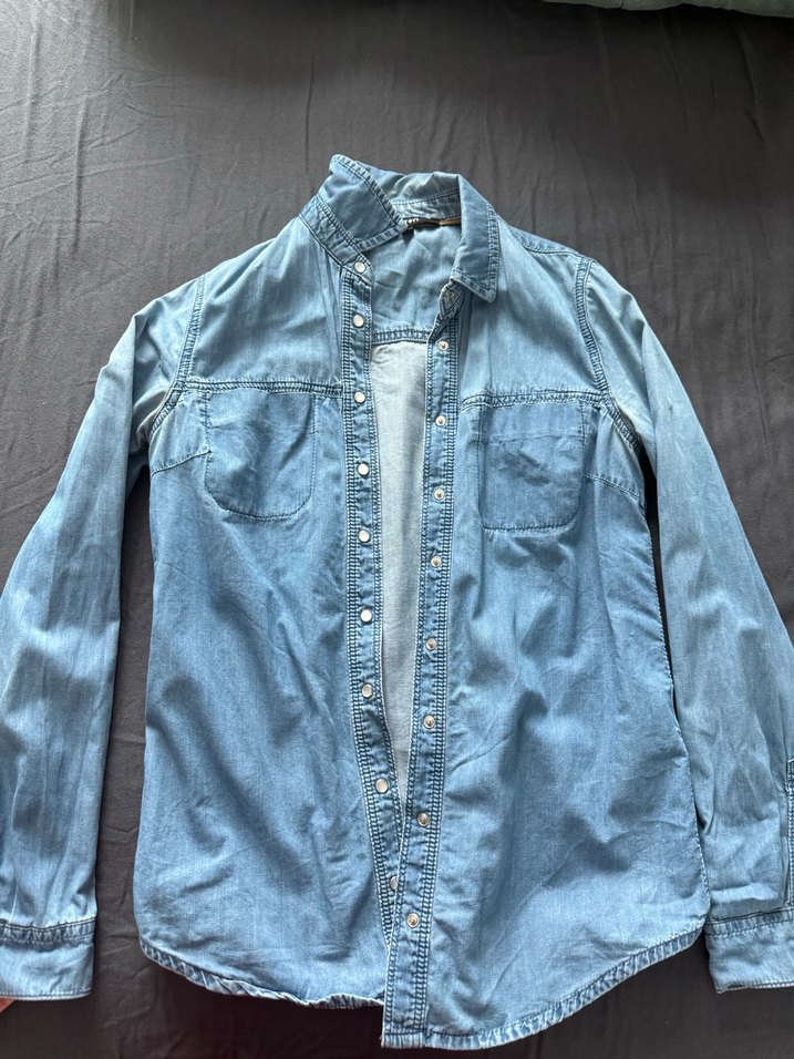 Düğmeli Mavi Denim Kadın Gömlek - Görsel 2