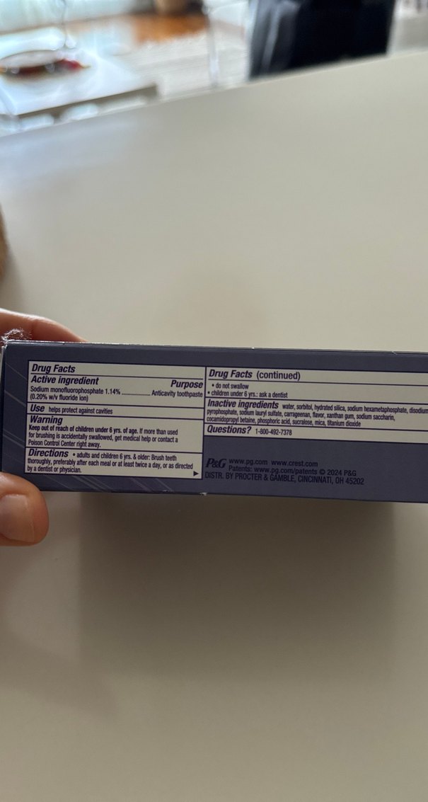 Crest 3D White Derin Leke Temizleyici Diş Macunu 59g - Görsel 2