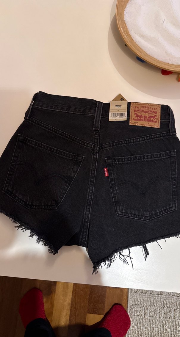 Levi's 501 Mini Denim Şort - Görsel 2