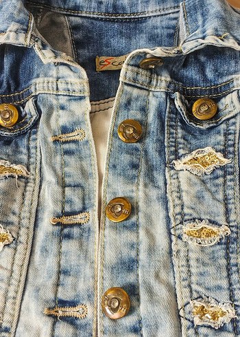 Düğmeli Kolsuz Mavi Mini Kot Ceket - Görsel 5