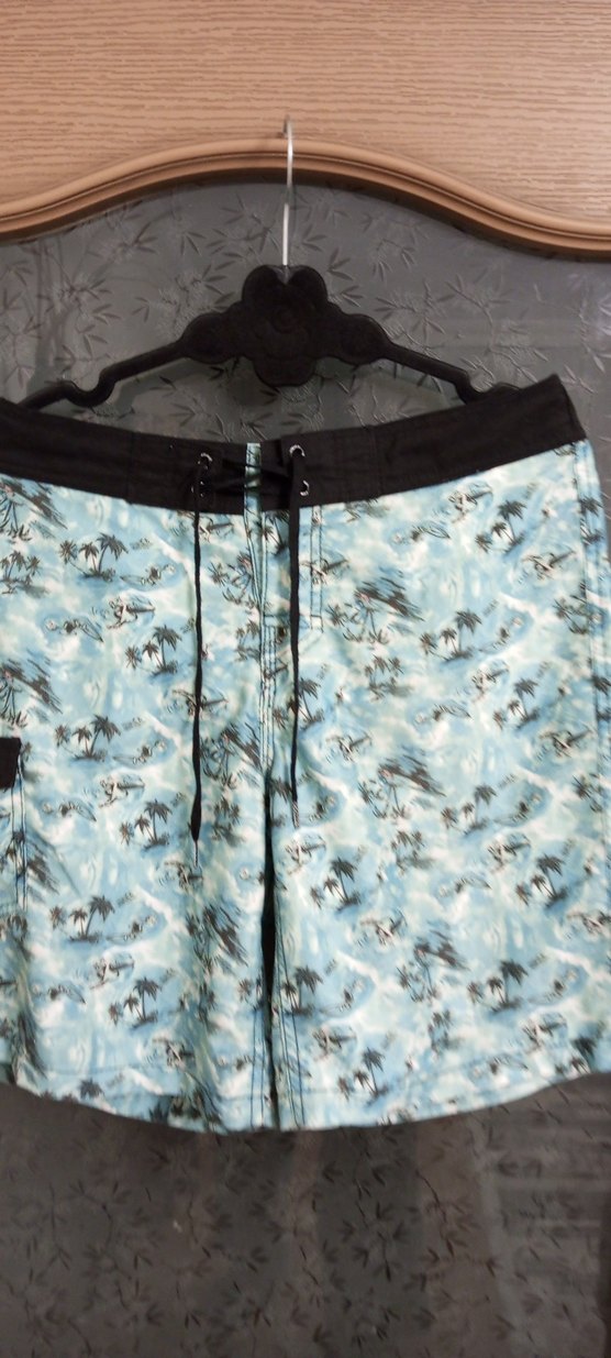 Erkek Mavi Batik Desenli deniz şortu - Görsel 4