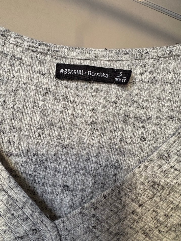 Gri Uzun Kollu V Yaka Triko Elbise - Görsel 3