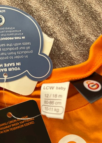 LC Waikiki Galatasaray Baskılı Sarı Erkek Sweatshirt ve Bordo Şort