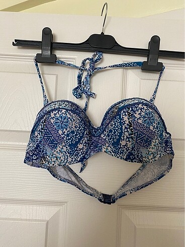 Bikini üstü
