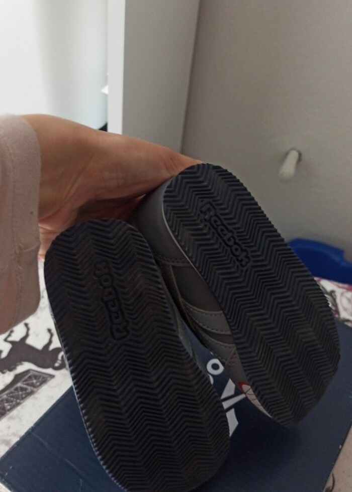 Reebok çocuk ayakkabı kopekbalikli 23.5 no - Görsel 3