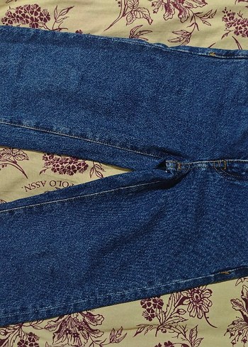 Tommy Hilfiger 3-4 yaş kot pantolon - Görsel 2