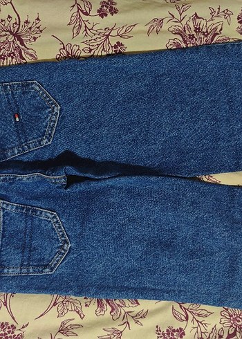 Tommy Hilfiger 3-4 yaş kot pantolon - Görsel 3