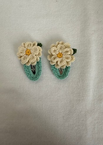 Örgü Çiçekli Bebek Toka Seti - Görsel 3