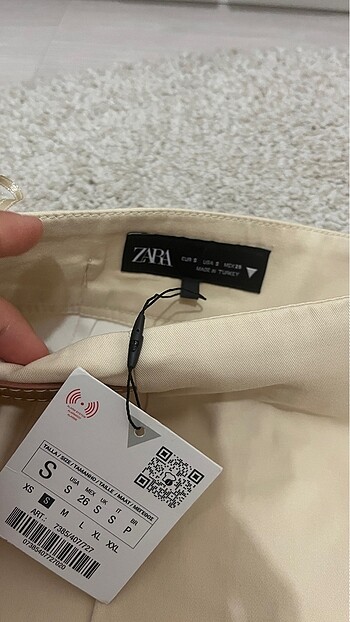 s Beden ten rengi Renk Zara kemerli şort etek
