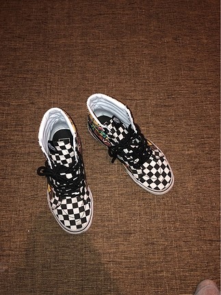 ÖZEL SERİ VANS HİGH SNEAKERS