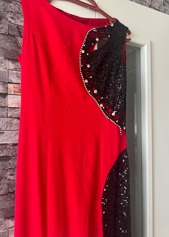 Kırmızı Drapeli Uzun Abiye Elbise - Görsel 2