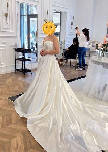 Straplez Beyaz Saten Uzun A Kesim Gelinlik - Görsel 2