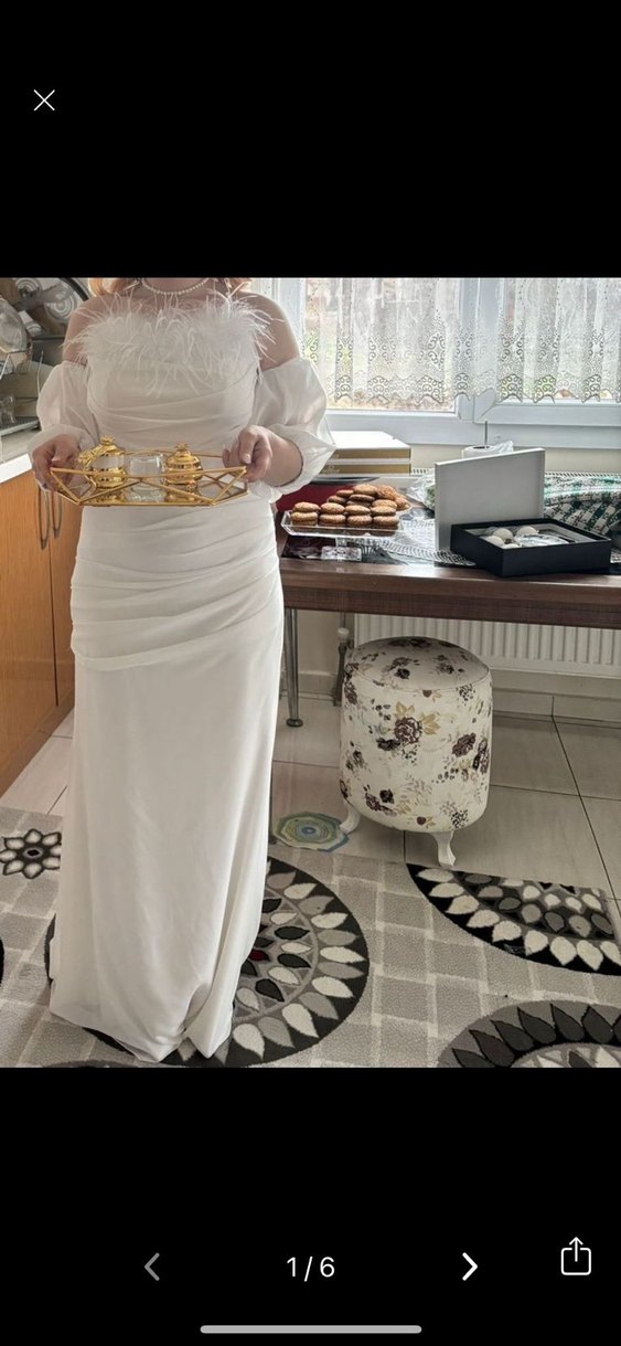 Tüylü Straplez Beyaz otrişli Nişan elbisesi - Görsel 2