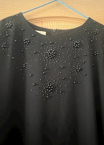 Boncuk Detaylı Siyah Uzun Elbise - Görsel 4