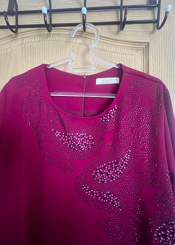 Bordo İşlemeli Uzun Kadın Elbise - Görsel 3