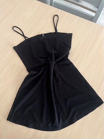 m Beden H&M marka elbise
