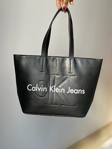  Beden siyah Renk Calvin klein siyah kadın çanta