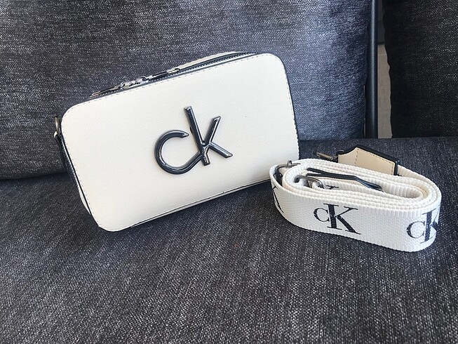 Calvin klein kadın krem rengi çanta