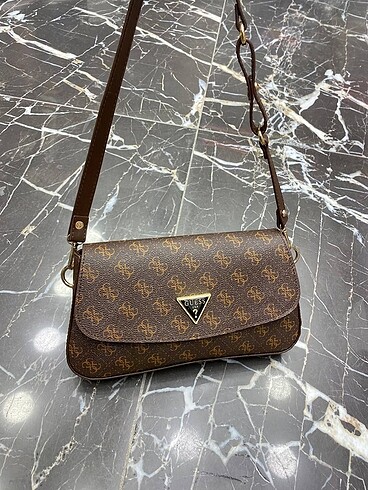 Guess kadın çanta