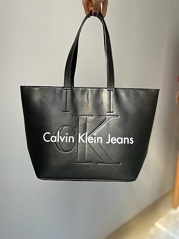  Beden Calvin klein kadın siyah çanta