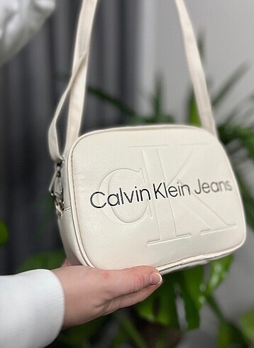 Beden Calvin klein kadın krem çanta