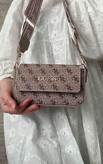 Guess kadın çanta