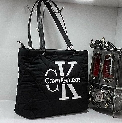  Beden Calvin klein kadın çanta