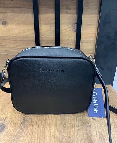 Beden Calvin klein kadın siyah çanta