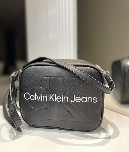 Calvin klein siyah çanta