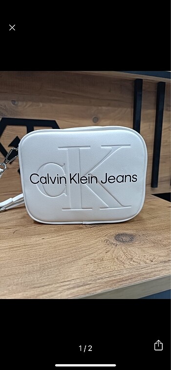  Beden beyaz Renk Calvin klein beyaz çanta