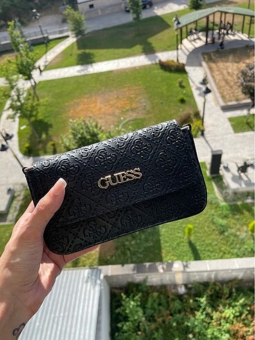 Guess Guess siyah çanta