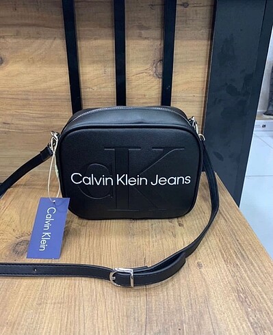 Calvin klein siyah çanta
